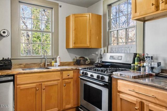 212 Brooks Avenue, Raleigh, NC 27607