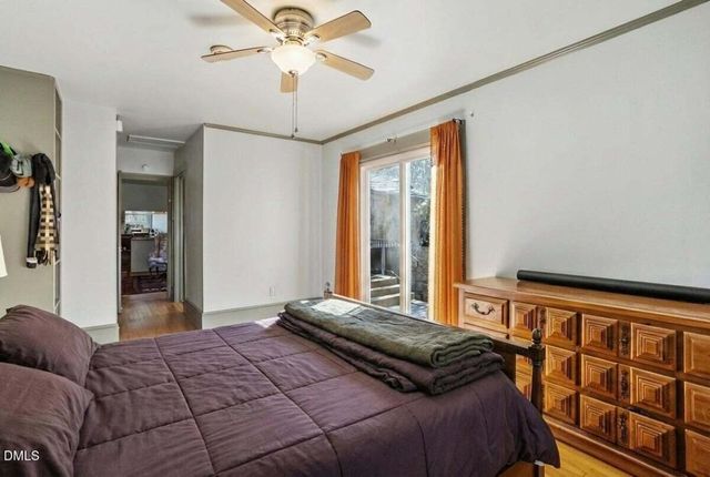 212 Brooks Avenue, Raleigh, NC 27607