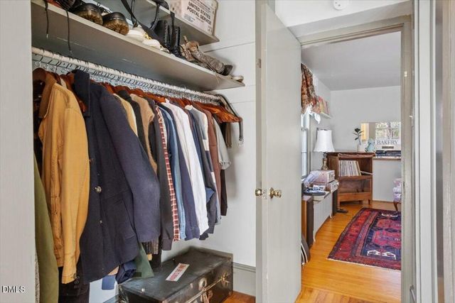 212 Brooks Avenue, Raleigh, NC 27607