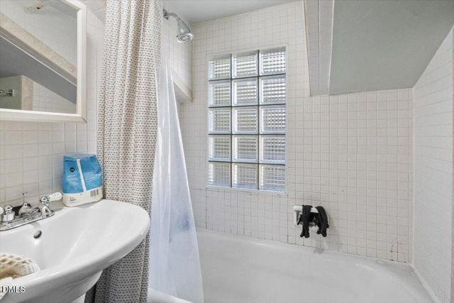 212 Brooks Avenue, Raleigh, NC 27607