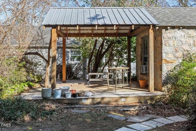 212 Brooks Avenue, Raleigh, NC 27607