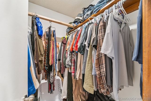 3866 S 98th East Street, Tulsa, OK 74146