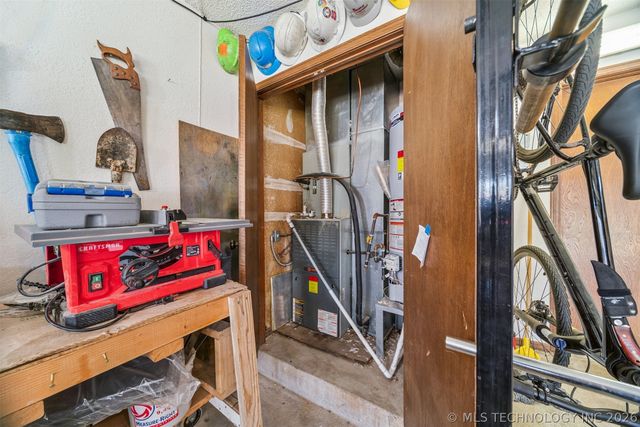 3866 S 98th East Street, Tulsa, OK 74146