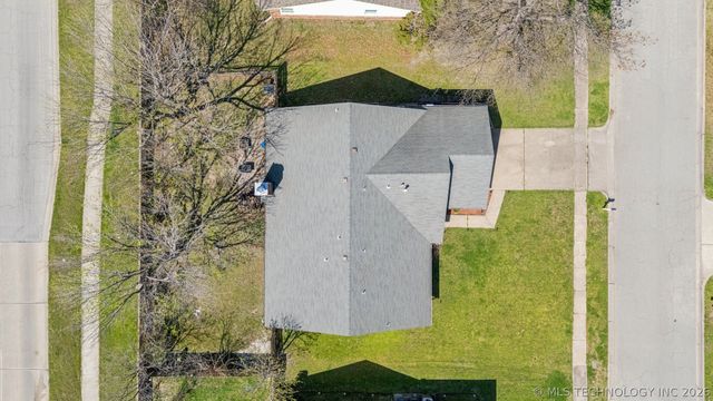 3866 S 98th East Street, Tulsa, OK 74146