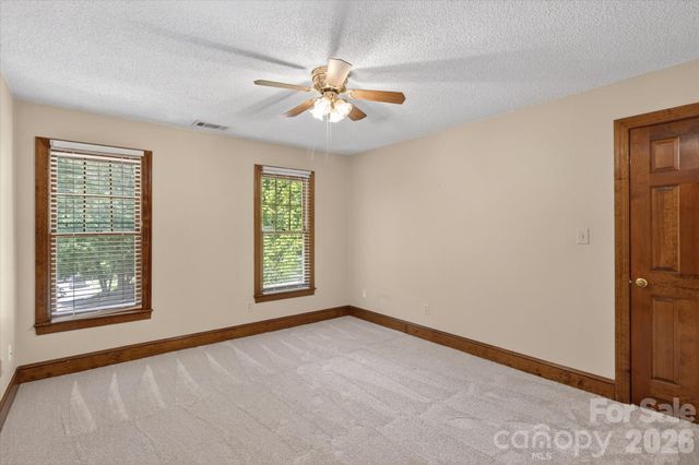 8149 Shannon Woods Lane, Matthews, NC 28104