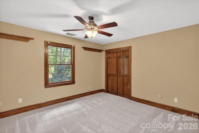 8149 Shannon Woods Lane, Matthews, NC 28104