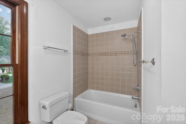 8149 Shannon Woods Lane, Matthews, NC 28104