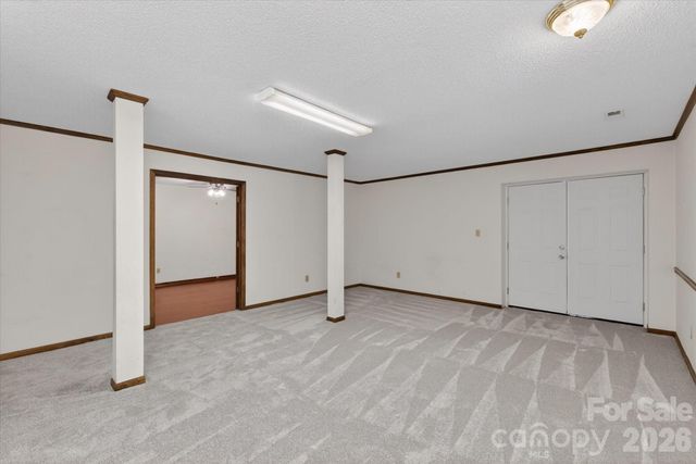 8149 Shannon Woods Lane, Matthews, NC 28104