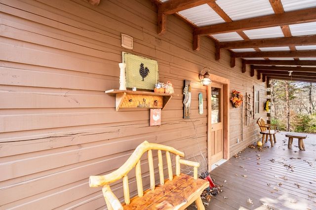 488 Smith Road, Brasstown, NC 28902