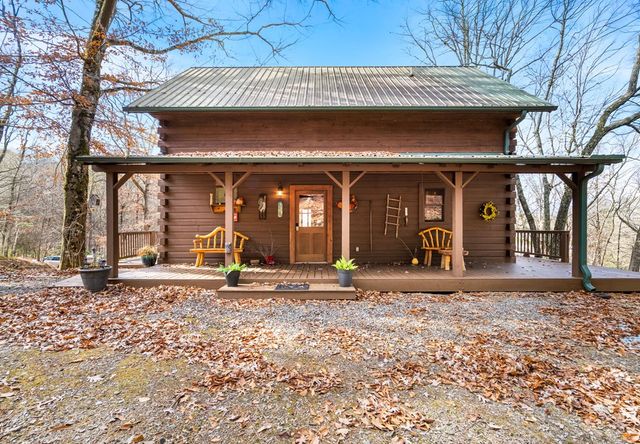 488 Smith Road, Brasstown, NC 28902