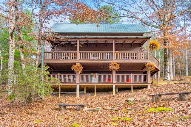 488 Smith Road, Brasstown, NC 28902