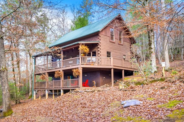 488 Smith Road, Brasstown, NC 28902