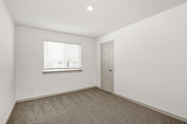 525 Hunter Grove Lane, China, TX 77613