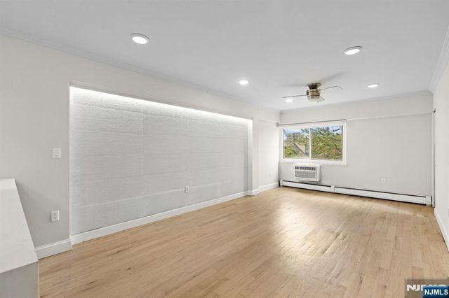 333 Grand Avenue 1I, Palisades Park, NJ 07650