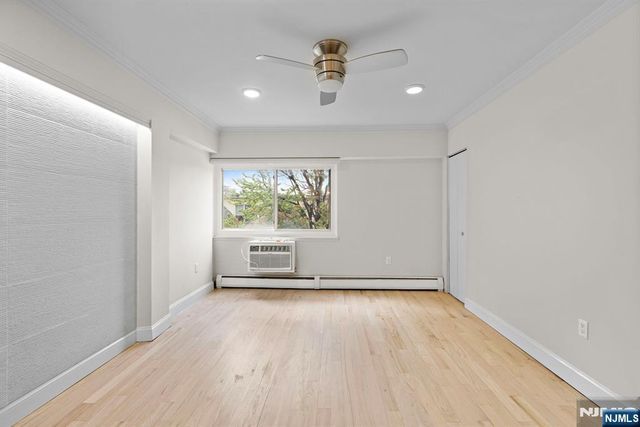333 Grand Avenue 1I, Palisades Park, NJ 07650