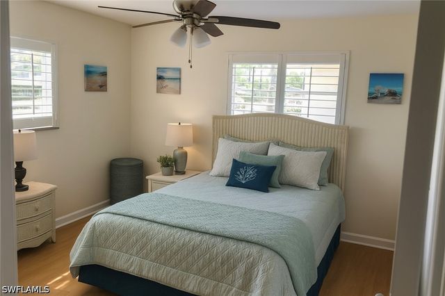 633 Palm View DR 4, Naples, FL 34110