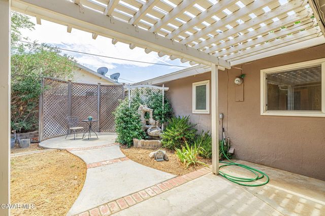 44916 W 18th Street Street, Lancaster, CA 93534