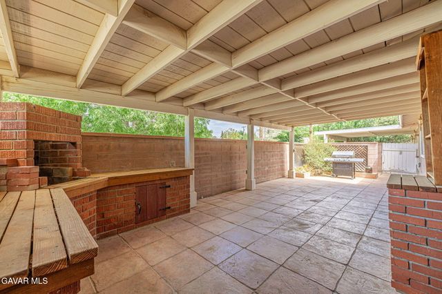 44916 W 18th Street Street, Lancaster, CA 93534