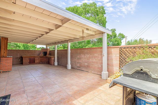 44916 W 18th Street Street, Lancaster, CA 93534