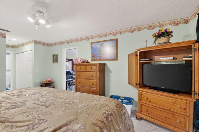8344 Blue Cypress Drive, Lake Worth, FL 33467