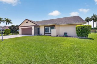 8344 Blue Cypress Drive, Lake Worth, FL 33467