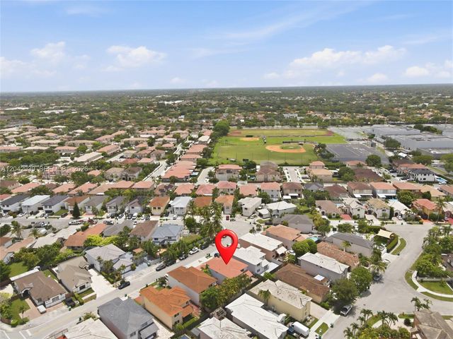 15652 SW 91st Ln, Miami, FL 33196