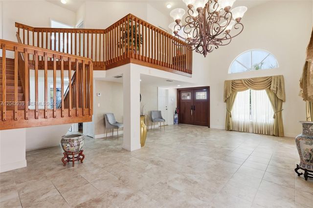 15652 SW 91st Ln, Miami, FL 33196
