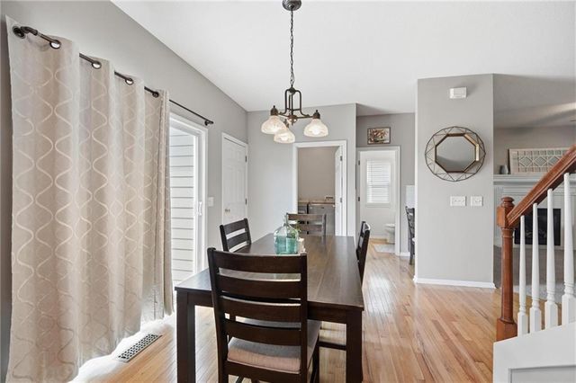 1191 SW Arbormill Terrace, Lee's Summit, MO 64082