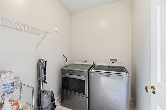 1191 SW Arbormill Terrace, Lee's Summit, MO 64082