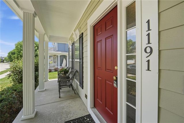 1191 SW Arbormill Terrace, Lee's Summit, MO 64082