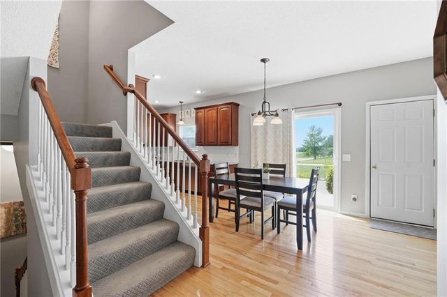 1191 SW Arbormill Terrace, Lee's Summit, MO 64082
