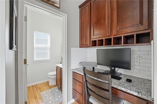 1191 SW Arbormill Terrace, Lee's Summit, MO 64082