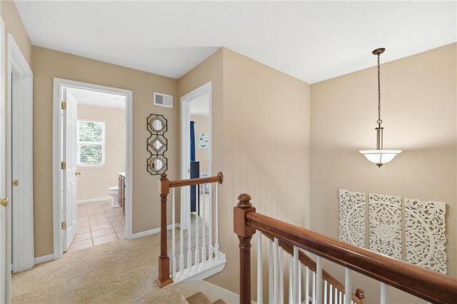 1191 SW Arbormill Terrace, Lee's Summit, MO 64082