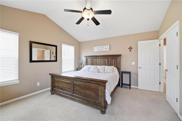 1191 SW Arbormill Terrace, Lee's Summit, MO 64082