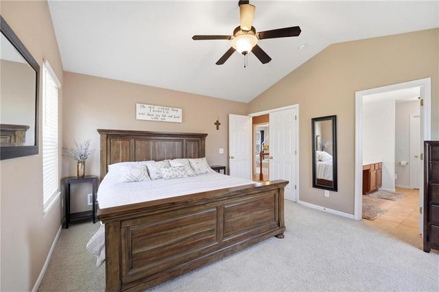 1191 SW Arbormill Terrace, Lee's Summit, MO 64082