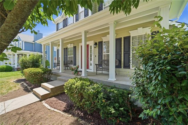 1191 SW Arbormill Terrace, Lee's Summit, MO 64082