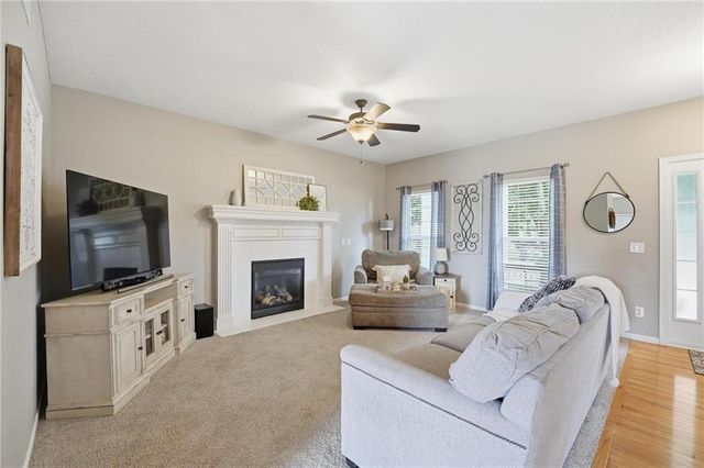 1191 SW Arbormill Terrace, Lee's Summit, MO 64082