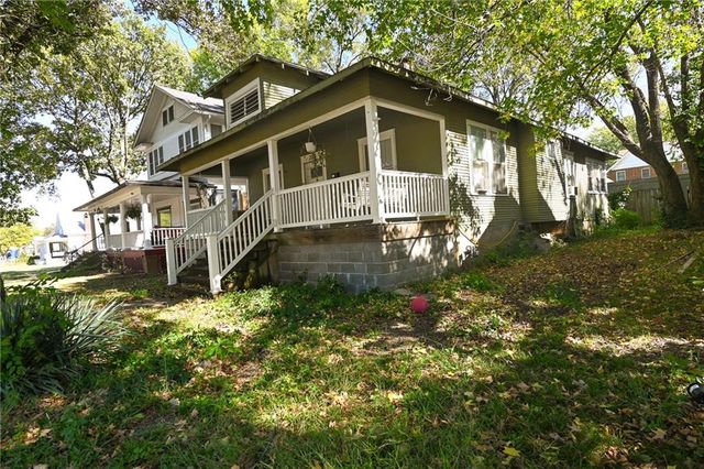 223 N Sergeant Avenue, Joplin, MO 64801