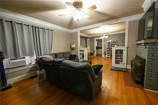 223 N Sergeant Avenue, Joplin, MO 64801