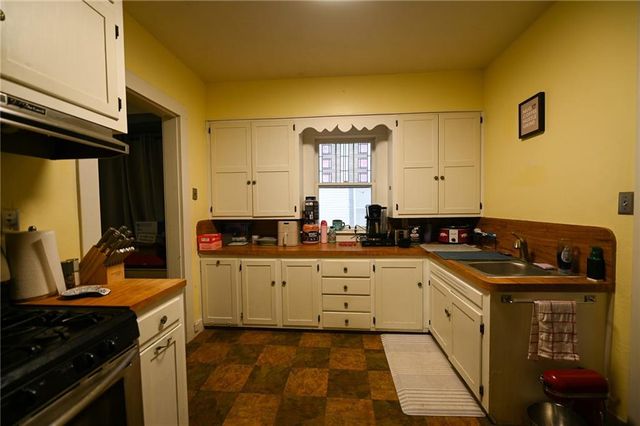 223 N Sergeant Avenue, Joplin, MO 64801