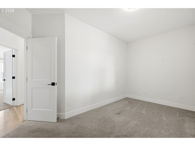 1191 E CAPLES Ct, La Center, WA 98629