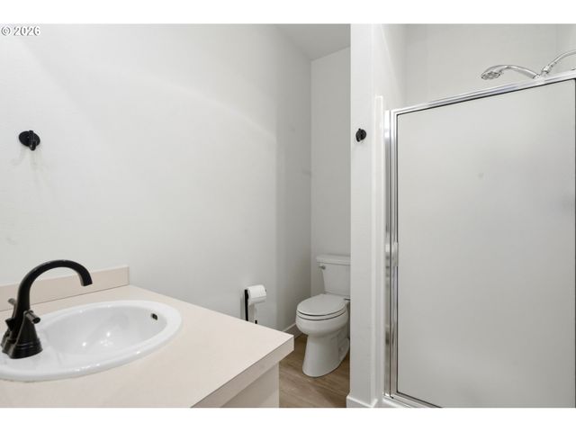 1191 E CAPLES Ct, La Center, WA 98629