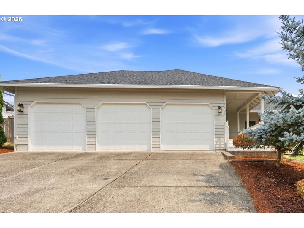 1191 E CAPLES Ct, La Center, WA 98629