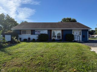 1185 W County Line Road, Greenwood, IN 46142