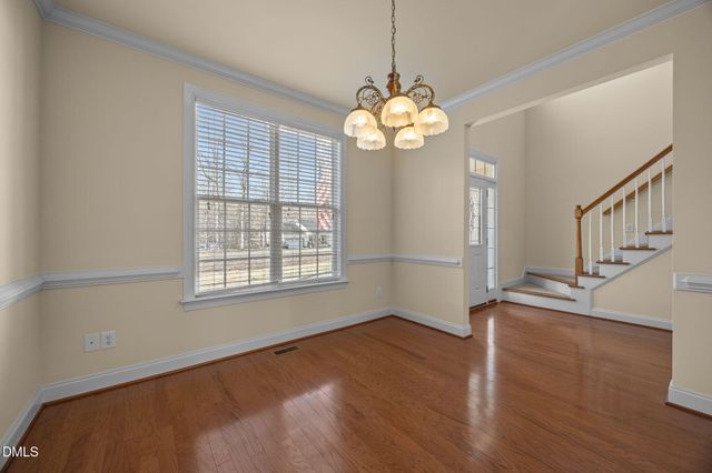 155 Oak Leaf Trail, Youngsville, NC 27596