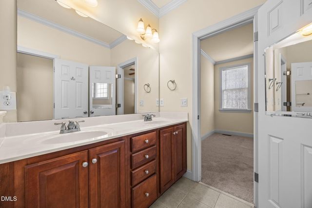 155 Oak Leaf Trail, Youngsville, NC 27596