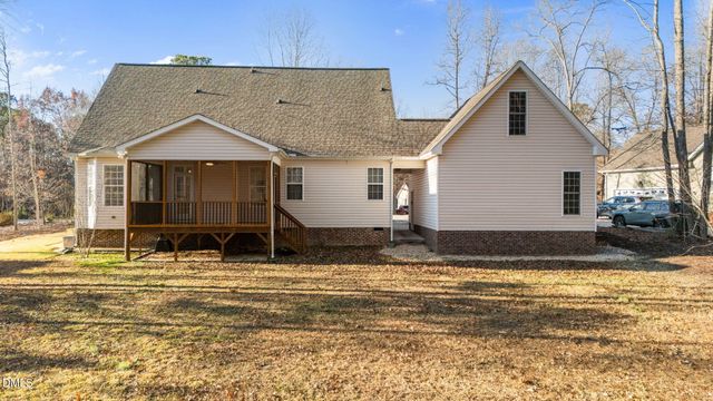155 Oak Leaf Trail, Youngsville, NC 27596