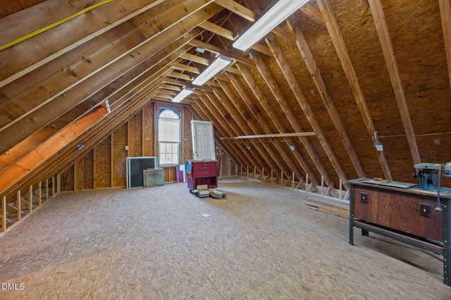 155 Oak Leaf Trail, Youngsville, NC 27596