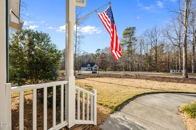 155 Oak Leaf Trail, Youngsville, NC 27596