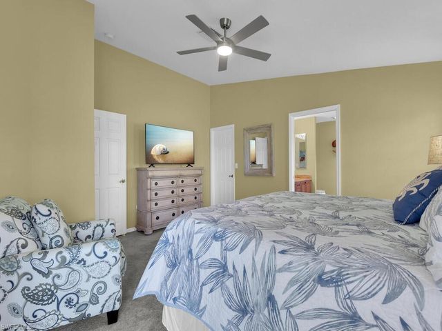 7631 Cameron CIR, Fort Myers, FL 33912